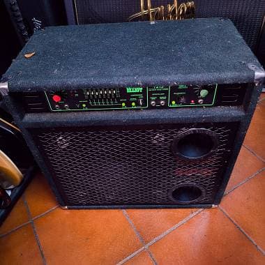Trace Elliot 7215 AMPLIFICATORE COMBO PER BASSO 300W