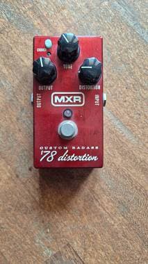 MXR M-78 Custom Badass 78 distortion