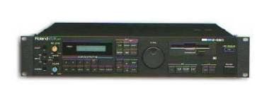 Roland S220