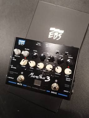 EBS MicroBass 3 Dual Channel Preamp - SPEDIZIONE GRATUITA