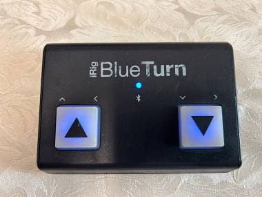 IK Multimedia iRig BlueTurn - Page turner