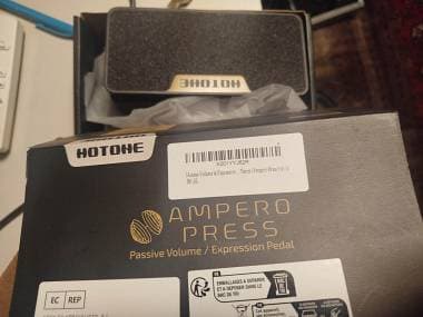 Hotone Ampero volume pedal