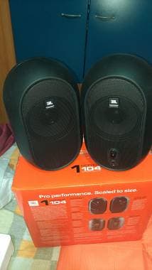 JBL 104 Studio Monitor