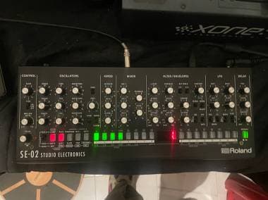 Roland SE-02 (usato raramente)