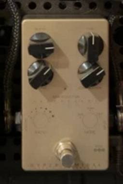 Darkglass Electronics Hyper Luminal Hybrid Compressor