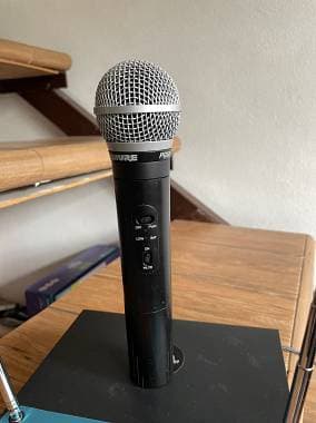 Radiomicrofono Shure T-series (VHF Diversity)