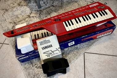 SINTETIZZATORE-KEYTAR YAMAHA SHS-10 + ACCESSORI