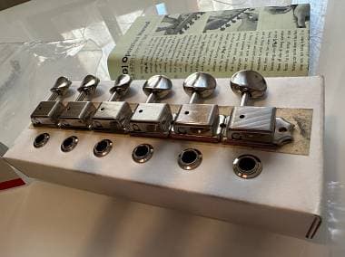 Fender Vintage Meccaniche Locking tuners MG Autobloccanti