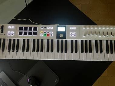 Arturia Keylab Essential 61 MK3