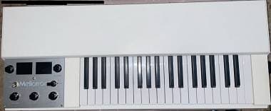 Mellotron M4000D Mini