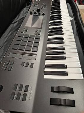 Akai MPC Key 61 Completa di Scatola, libretti, Cavi e Borsa Imbottita in omaggio