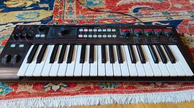 Korg R3