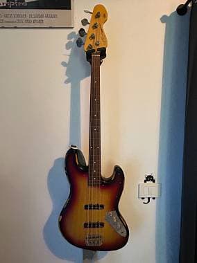 Vintage Icon Series VJ74 Fretless Jaco tribute