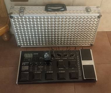 Pedaliera Korg AX3000G
