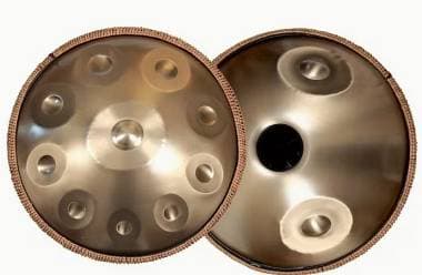 Handpan 12 note Re minore con custodia e supporto