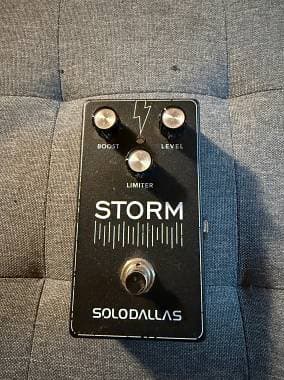 Solo Dallas storm boost angus