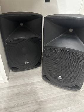 Vendo coppia Mackie Thump 12 in perfette condizioni
