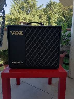 Perfette condizioni Vox VT40X