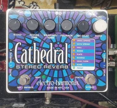 Riverbero Electro Harmonix Cathedral Reverb