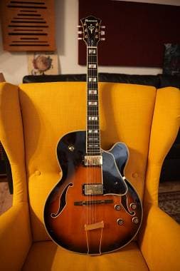 Ibanez AF200-BS Artstar Prestige (semiacustica jazz, George Benson style)