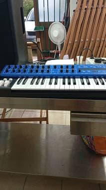 Behringer Wave