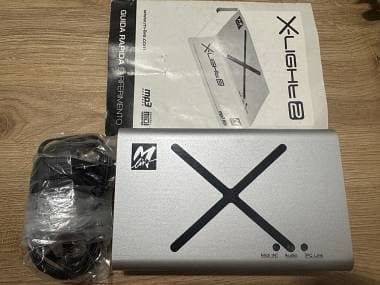 M Live XLight2