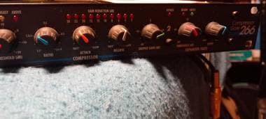 DBX Project 1 Compressor Expander Gate 266 Stereo