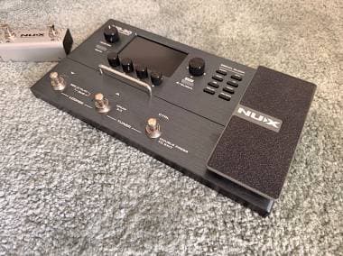 NUX MG30
