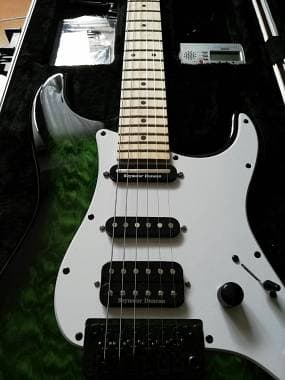 Jackson Stratocaster Adrian Smith SDXQ Trans Green