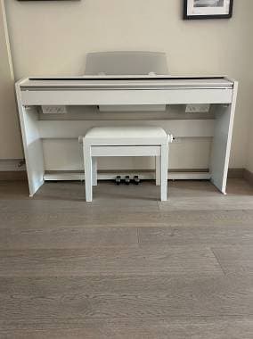 PRIVIA PX 770 BIANCO