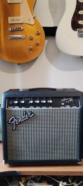 AMPLIFICATORE FENDER FRONTMAN 15G IMMACOLATO