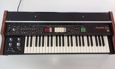 Roland Vocoder Plus VP-330