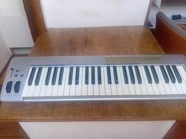 Tastiera MUTA marca M-Audio modello Keystation49e a quattro ottave