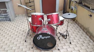 Ramper batteria acustica completa (anche scambio)