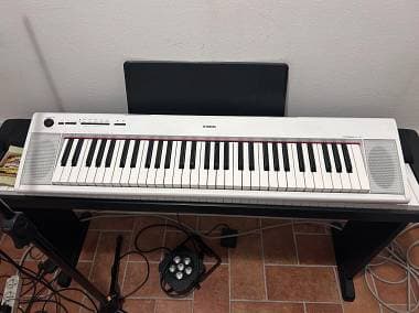 Tastiera Yamaha Piaggero Np-12