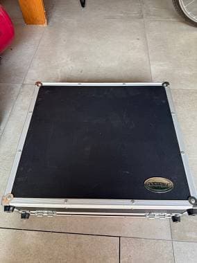 Pedalboard rockcase Valigetta porta pedali