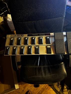 Behringer fcb 1010