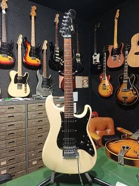 Fender Stratocaster Contemporary made in japan 1984-1987