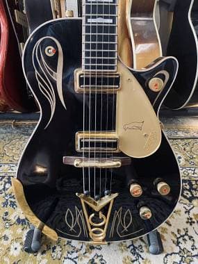 Gretsch Black Penguin G6134 (VIDEO)