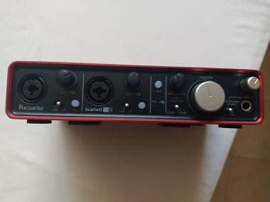 SCHEDA AUDIO FOCUSRITE SCARLET 2 i 4