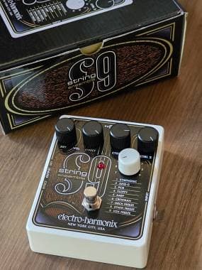 Electro Harmonix String9