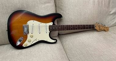 1996 Squier by Fender Stratocaster 50th made in Korea