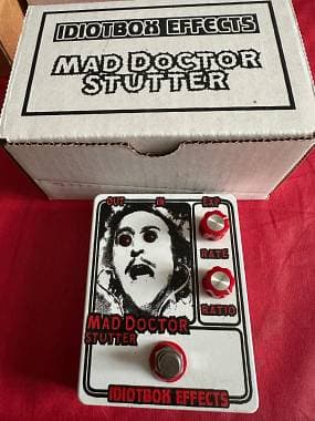 Idiotbox Mad Doctor Stutter pedale stutter kill switch switch tremolo glitch