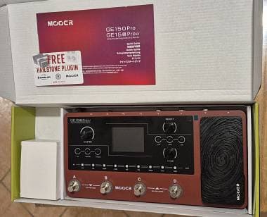 Mooer GE150 Pro Li (Versione a Batteria)