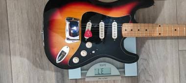 Hondo Stratocaster (Palettone C.B.S)