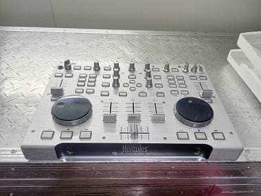 HERCULES DJ Controller Console RMX