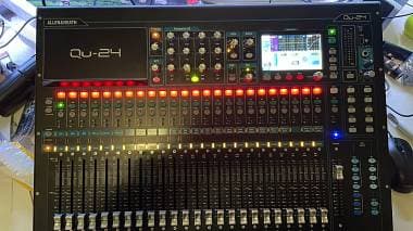 Allen Heath Qu 24 Chrome