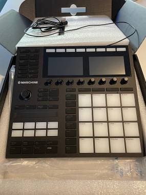 Native Instruments Maschine mkIII