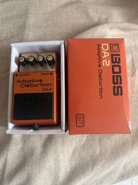 Boss DA-2 adaptive distortion