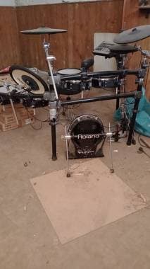 Roland Td20 con doppio pedale dw9000 +altro asta dw 9000 hihat +Roland mds 20 ra